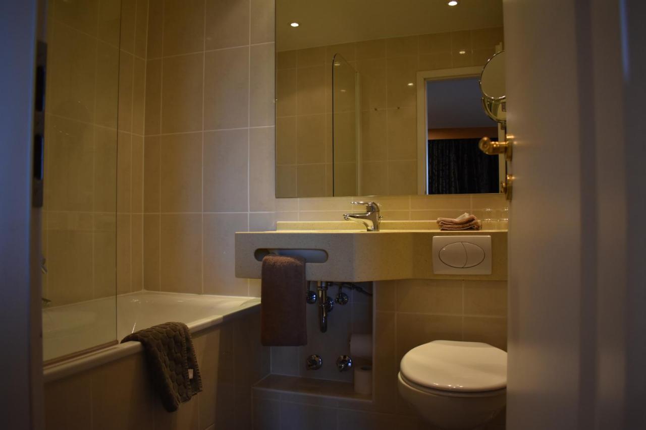 Hotel Atlanta Valkenburg aan de Geul Екстериор снимка