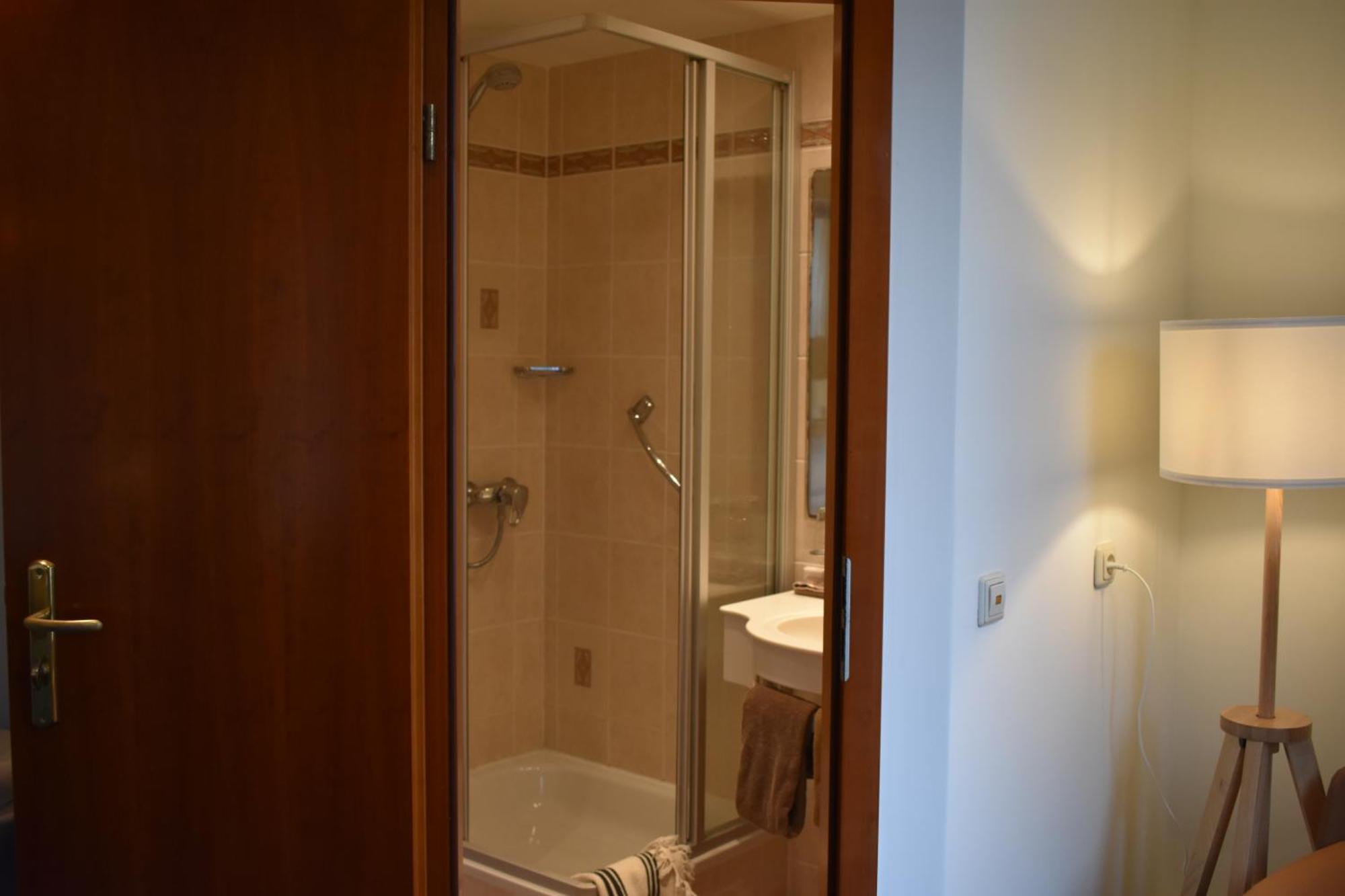 Hotel Atlanta Valkenburg aan de Geul Стая снимка
